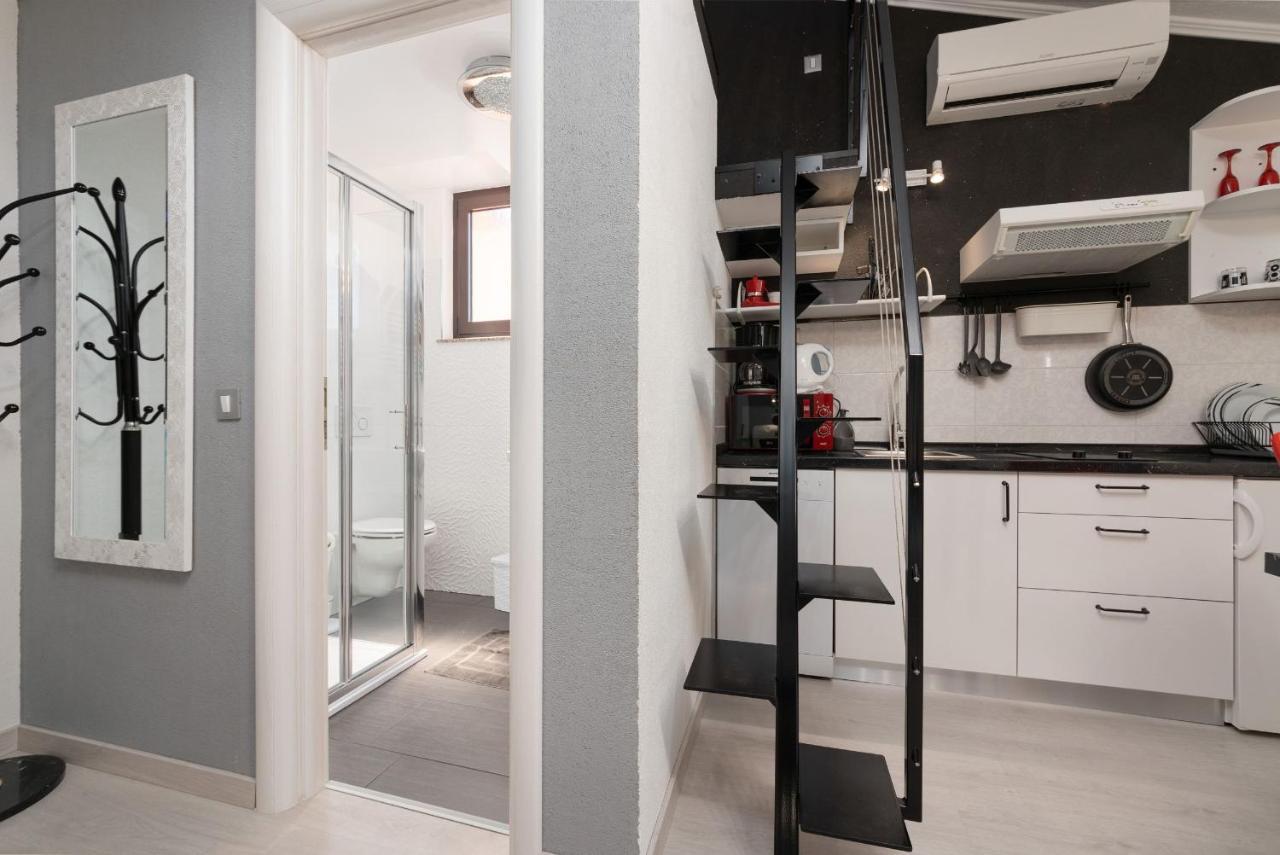 Apartments Miri Vrsar Eksteriør bilde