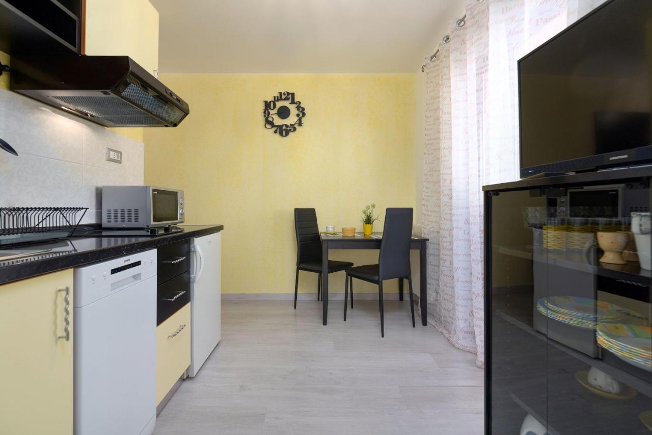 Apartments Miri Vrsar Eksteriør bilde