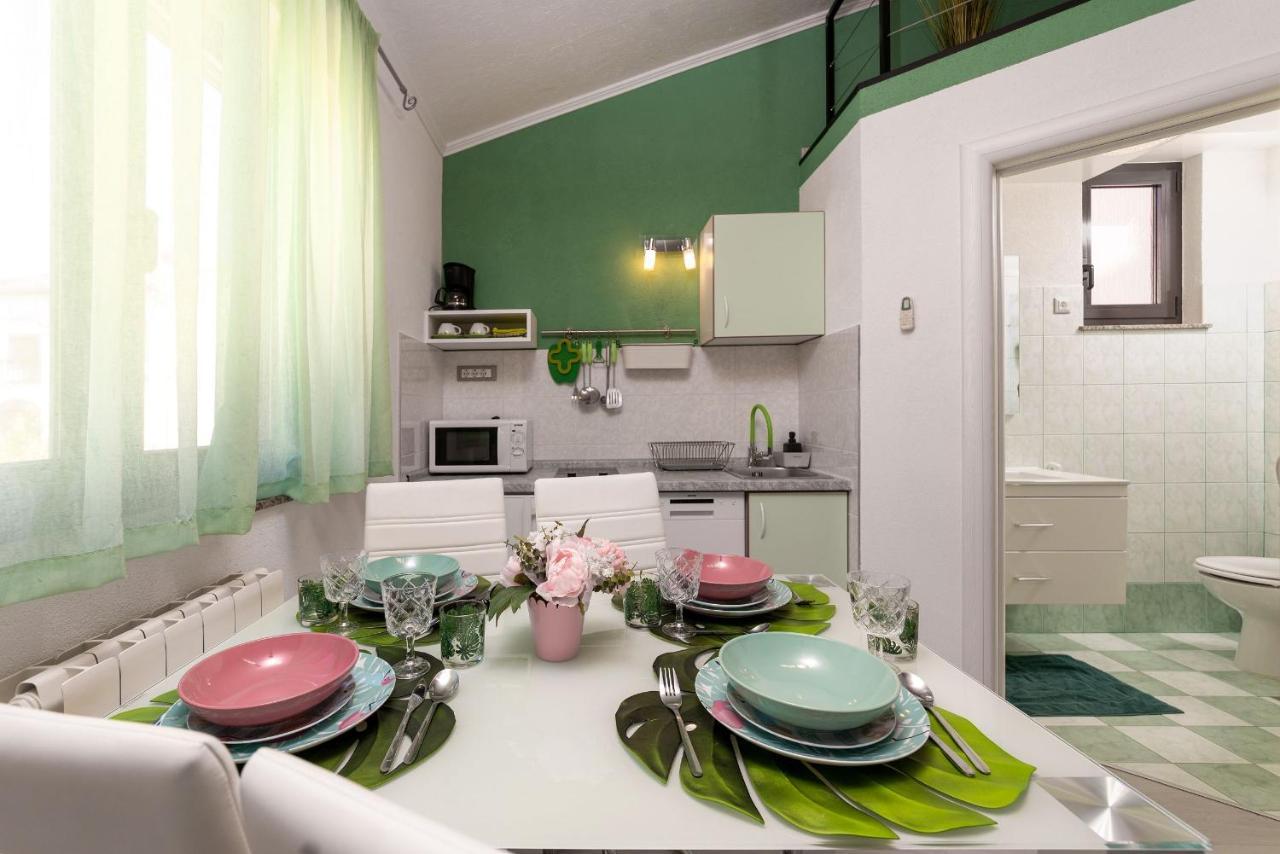Apartments Miri Vrsar Eksteriør bilde