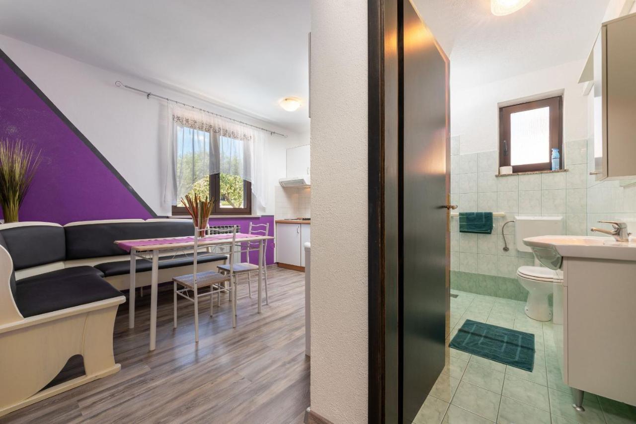 Apartments Miri Vrsar Eksteriør bilde